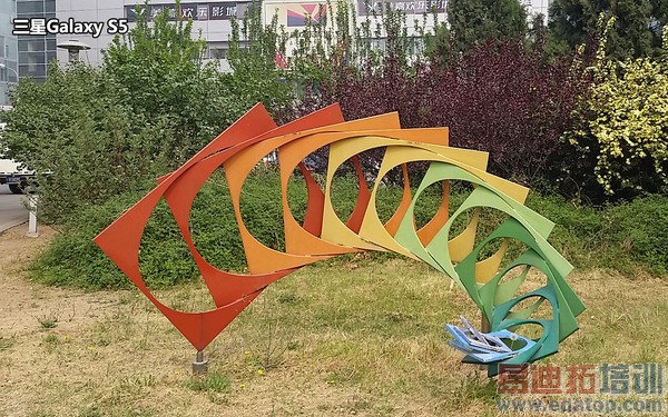 ����Galaxy S5�ռ����� �����ض���ͼ�ģ�