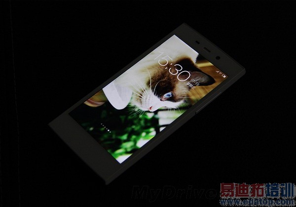 1799ԪIUNI U2�ֻ����⣨��ͼ��