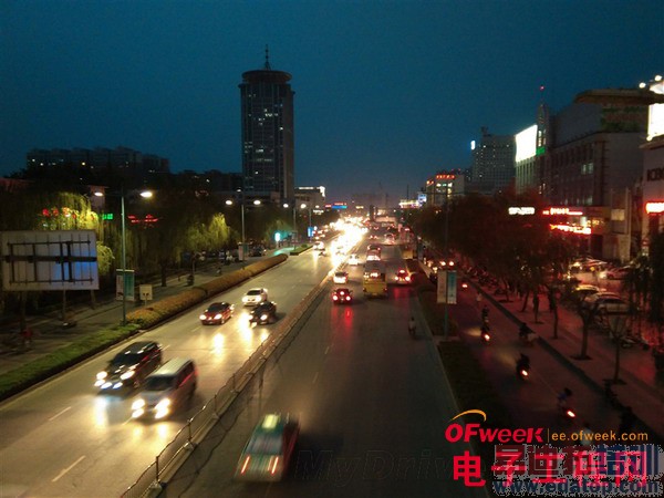 1799ԪIUNI U2�ֻ����⣨��ͼ��