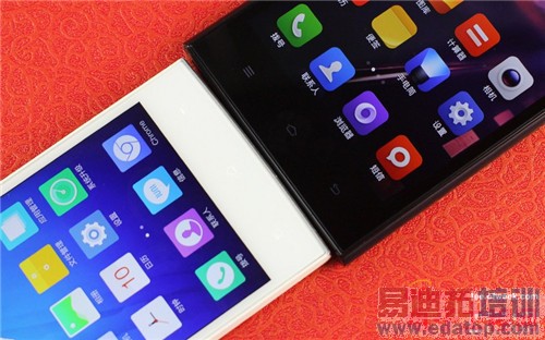 �ԱȲ�����IUNI U2 VSС��3 ��ǿ