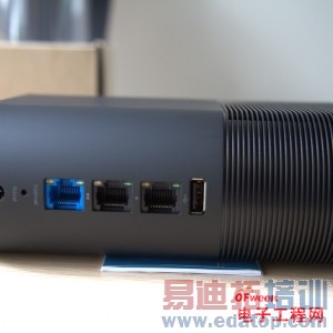 С����Ʒ������⣺С��·����/С�׺�����ǿ��