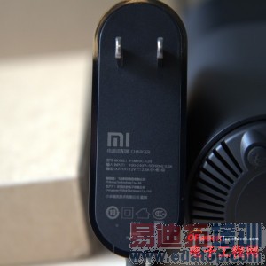 С����Ʒ������⣺С��·����/С�׺�����ǿ��