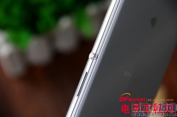 ����Xperia T2 Ultra��ϸ���⣨��ͼ��