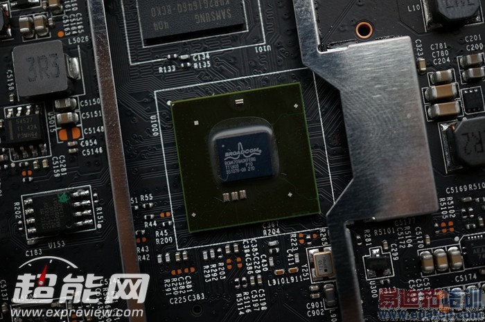 做工到底如何?小米路由量产版拆解(图)