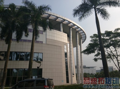 �Ա����⣺һ���ֻ�VSС��3 ����PK˭��