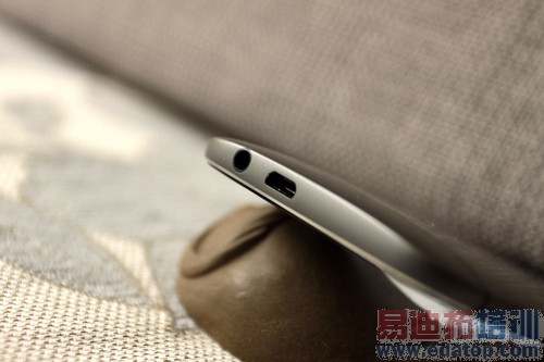 ����֮����HTC M8ս����S5�Ա����⣨ͼ��