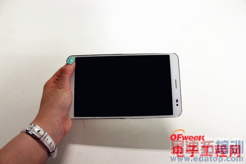 华为荣耀X1/索尼Z2对比评测: