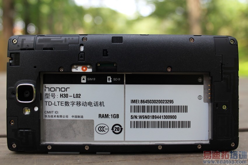 �����������׵�ǧԪ�� ��Ϊ��ҫ3C 4G������