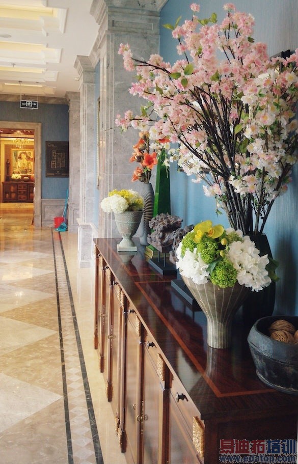 С�����ܼҾ������ϸ���ع⣺�����򵽵�������װ