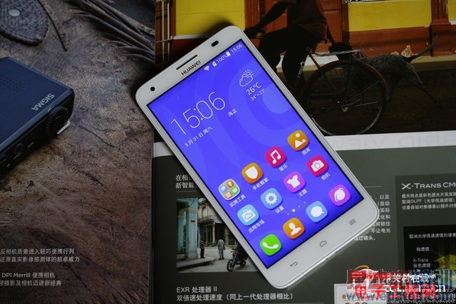 ��Ϊ��ҫ3X Pro���⣺ȫ����������С��