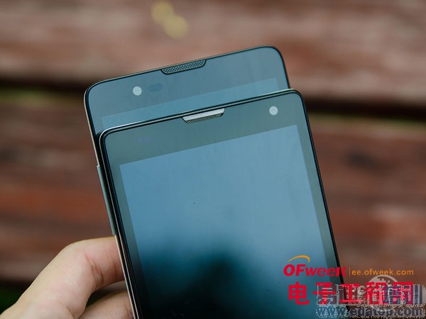 �Ա�����:��ҫ3C 4G��PK��ţV5����ͼ��