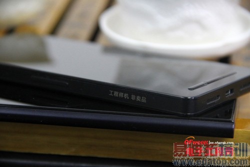 �����ֻ�T1/С��3�ռ��Ա����⣺