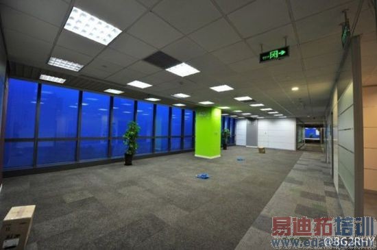 ���ӿƼ��칫���ع⣺ϸ���м��黳����ͼ��