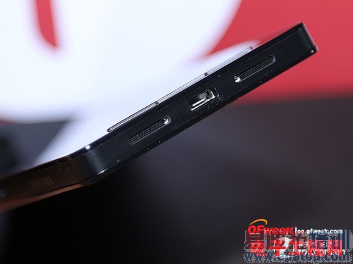 锤子手机T1/小米3评测对比:千元差价区别在哪儿?