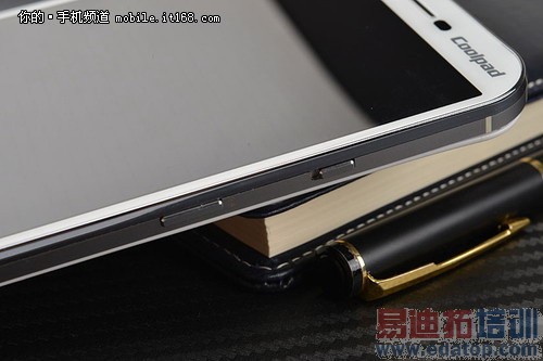 ����800˫��4G�� ���ɴ��4����������