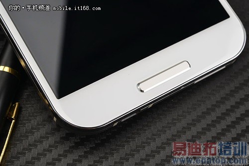 ����800˫��4G�� ���ɴ��4����������