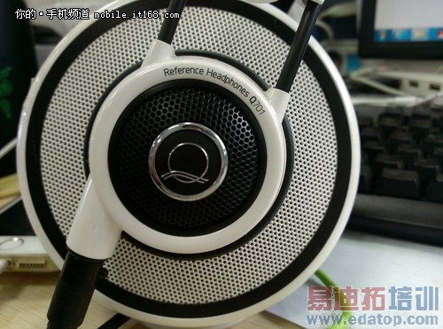 ����800˫��4G�� ���ɴ��4����������