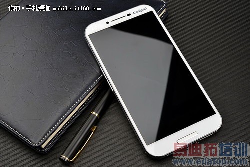 ����800˫��4G�� ���ɴ��4����������