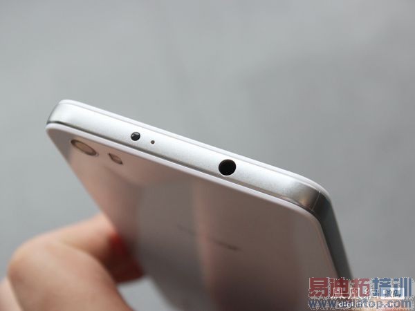 华为荣耀6试玩:海思性能短板终补齐