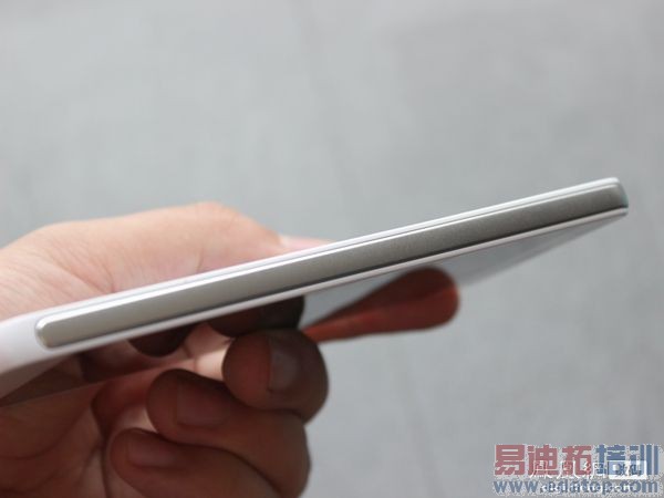 华为荣耀6试玩:海思性能短板终补齐