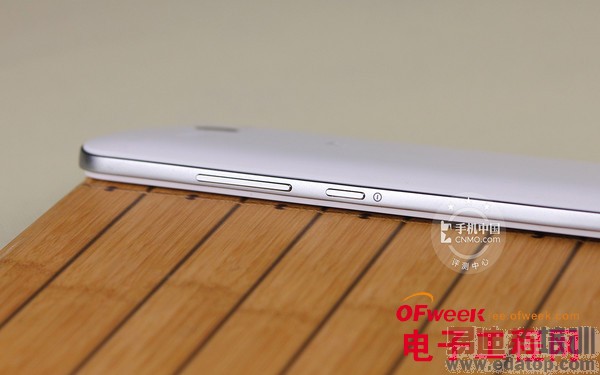 1799中兴天机白色版详细评测(多图)