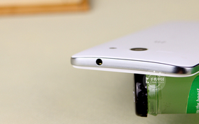 1799中兴天机白色版详细评测(多图)