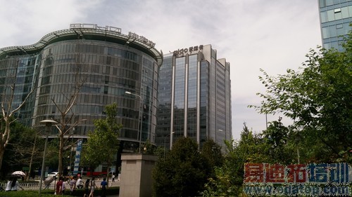 1799中兴天机白色版详细评测(多图)