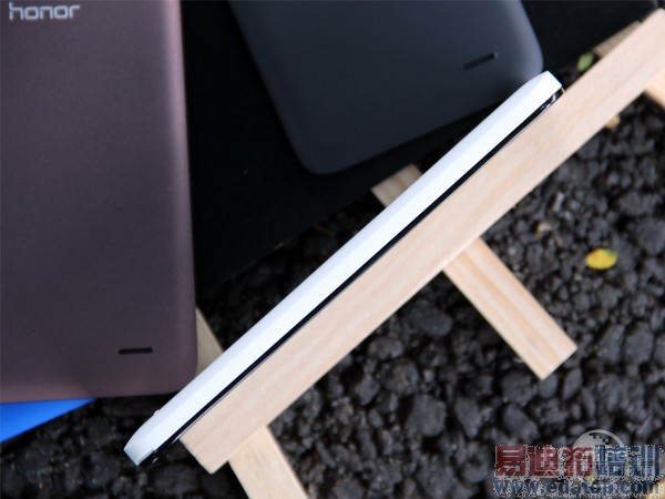 �������ϣ���ҫ3C���Ű���������