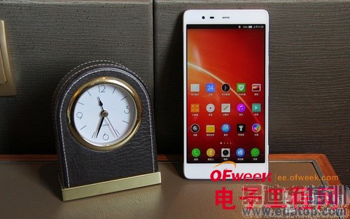 �ϰ����콢���عˣ�������ӻ�ΪP7���ԣ�ͼ��