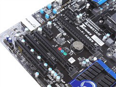 装机控进来:大学男生宿舍必备装备比拼!