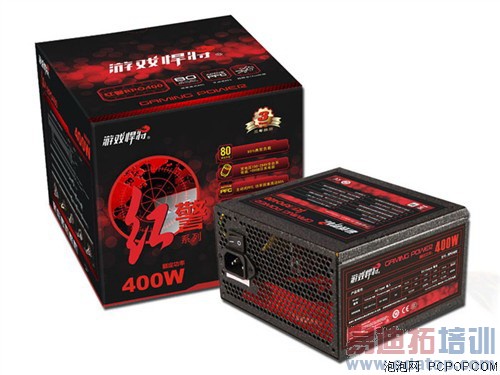 装机控进来:大学男生宿舍必备装备比拼!