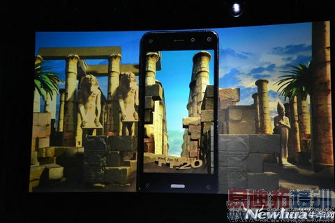 ����ѷFire Phoneʮ�󿴵㣺Firefly��ʶ��һ��