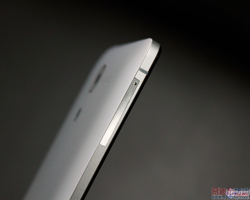 2K��+��ͨ����810 nubia Z7���ͼ��