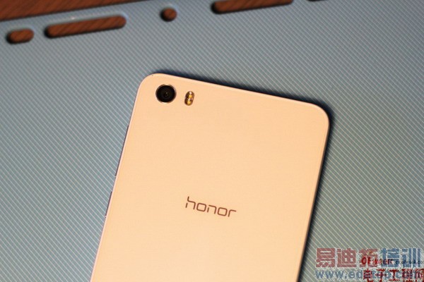 һ��������ҵ���ҫ 6 ����