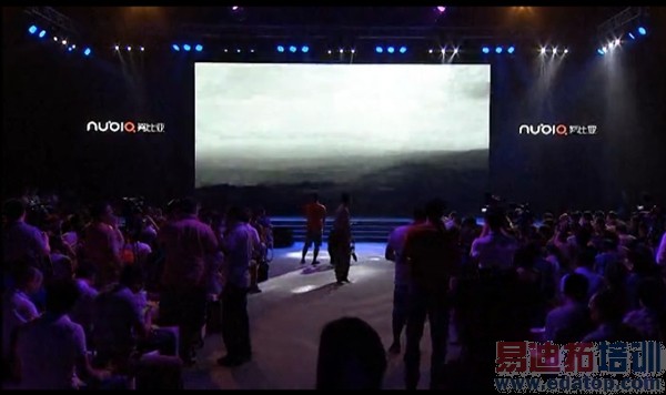 nubia Z7������ͼ��ֱ������ͨ������ս��Ϊ��˼