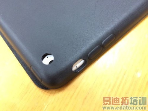 �ձ���վASCII Plus���ڹ�����һϵ��iPad Air 2ģ�͵���Ƭ������Щ��Ƭ�У�iPad Air 2ģ����iPad Air��������˶Աȡ�