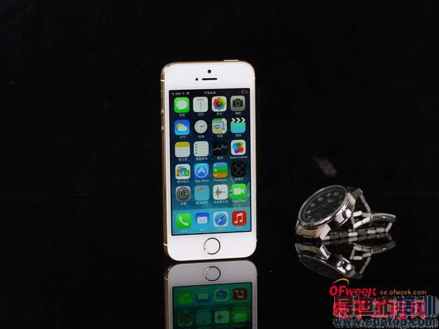 iPhone6�ѻ�ս GALAXY S5����PK