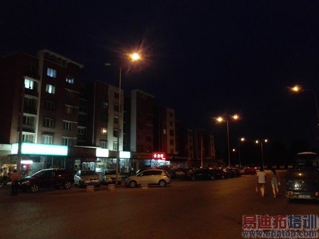 ��Ϊ��ҫ6������ֻ��8�� ����Ҳ����ѷɫ