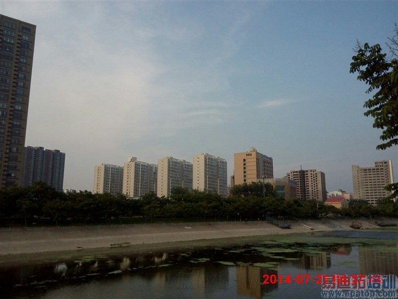 誓死狙击红米Note 联想黄金斗士A8全面评测(图解)