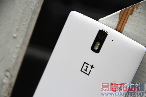 С��4/��ҫ6/һ�ӶԱ����⣺1999��ǿ������֮��