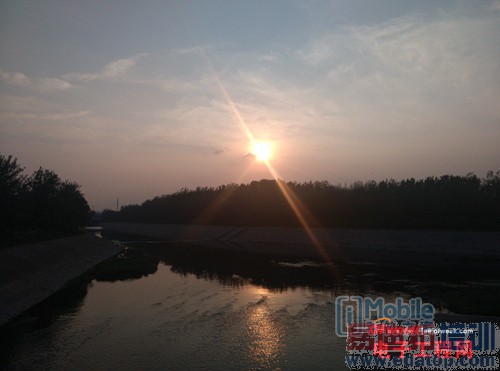 �Ա����⣺С��3 VSŬ����Z7mini 1499ͬ�۶Ծ�����С��4�ع⣩