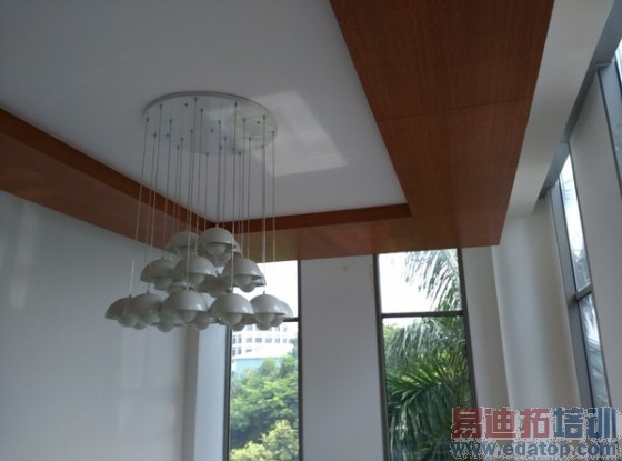 1999Ԫnubia Z7 max���⣨��ͼ��