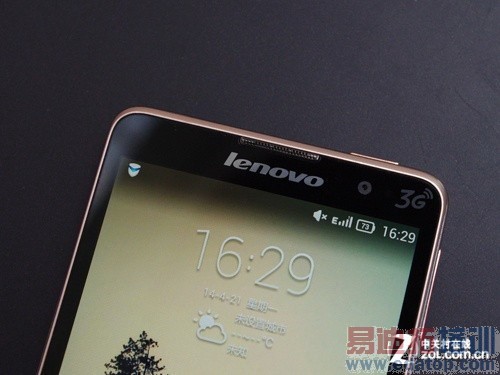 ����ǿ���ʸ�PKС�� ����ƽ�ʿS8����