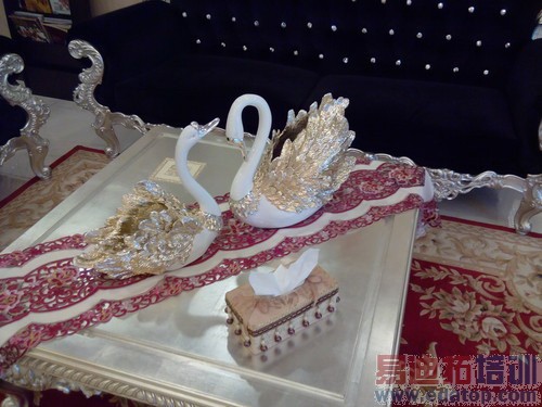 ����ǿ���ʸ�PKС�� ����ƽ�ʿS8����