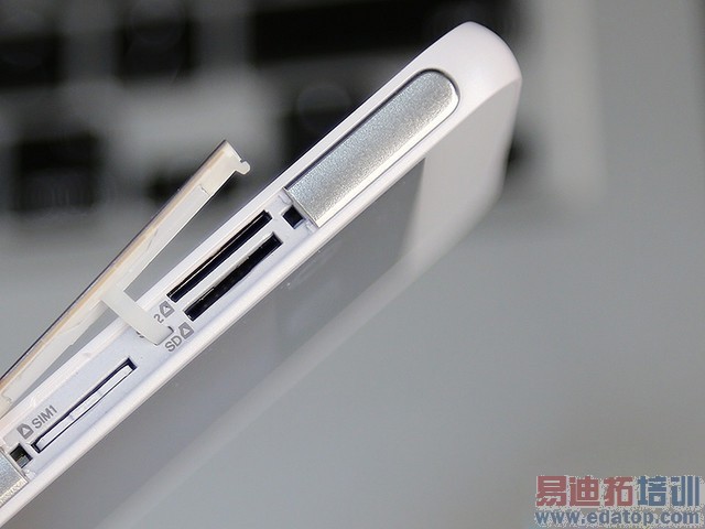 ��ȫ������ҫ6��nubia Z7 mini����ҫ6�Ա����⣨ͼ�⣩