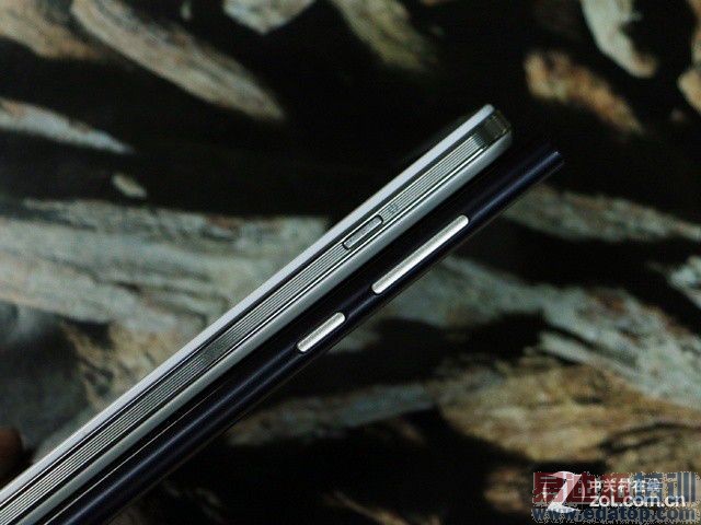 �˺˶��ĺ�˭ǿ? ����X50TS��սС��3