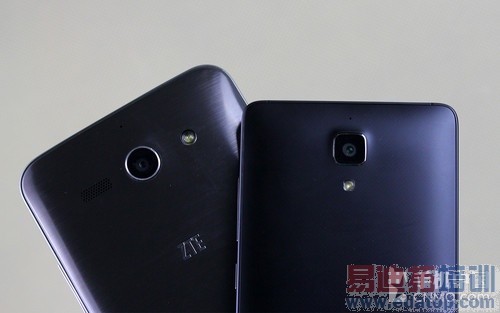 �������PKС��4��˭��վ��