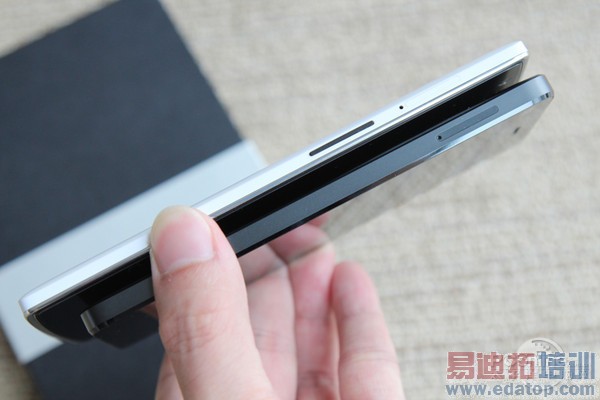 С��4�Ա�һ���ֻ����⣨��ͼ��