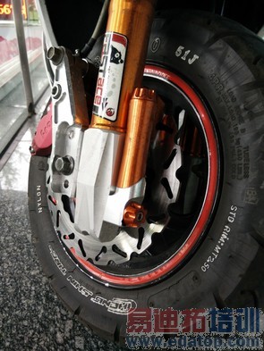 С��4�Ա�һ���ֻ����⣨��ͼ��