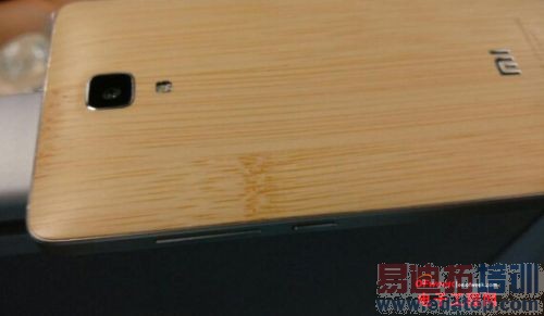 ����MX4 VSС��4���׾�